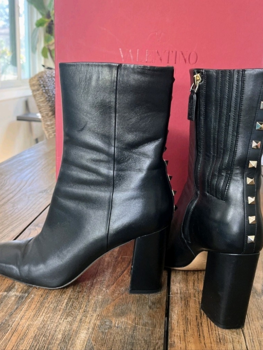 Valentino Garavani Black Leather Rockstud Mid-Calf Boots 41.5/10.5 US Women